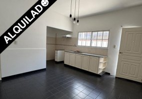 Cordero 2466, 1 Dormitorio Habitaciones, ,1 BañoBaño,PH,Alquiler,Cordero 2466,1905