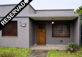 Estrada 3967, 2 Habitaciones Habitaciones, ,1 BañoBaño,PH,Alquiler,Estrada 3967,1923