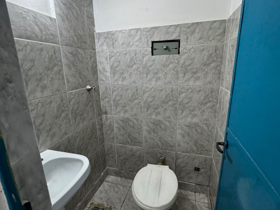 Hipólito Yrigoyen 1619, ,1 BañoBaño,Local,Alquiler,Hipólito Yrigoyen 1619,1951