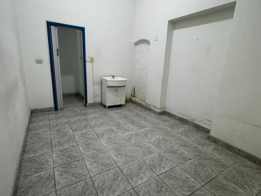 Hipólito Yrigoyen 1619, ,1 BañoBaño,Local,Alquiler,Hipólito Yrigoyen 1619,1951