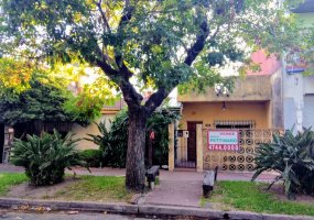 Mendoza 3671, 2 Habitaciones Habitaciones, ,1 BañoBaño,PH,Venta,Mendoza 3671,1212