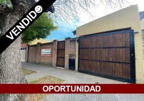 Estrada 3017, 2 Habitaciones Habitaciones, ,1 BañoBaño,Casa,Venta,Estrada 3017,1588