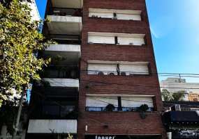 Alvear 2443, 2 Habitaciones Habitaciones, ,2 BañoBaño,Departamento,Venta,Alvear 2443,1634