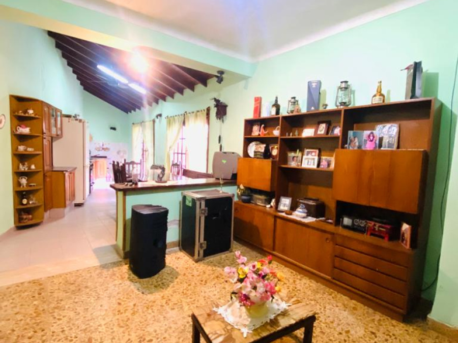 La Valle 2480, 2 Habitaciones Habitaciones, ,1 BañoBaño,Destacada,Venta,La Valle 2480,1645