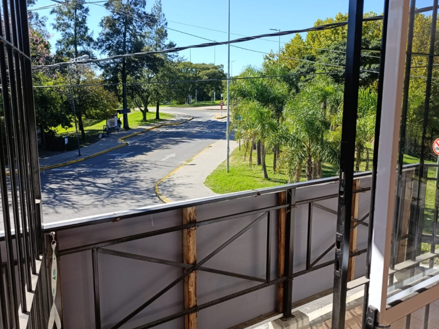 Carlos Casares 2813 y Acceso Norte, ,1 BañoBaño,Oficina,Alquiler,Carlos Casares 2813 y Acceso Norte,1668