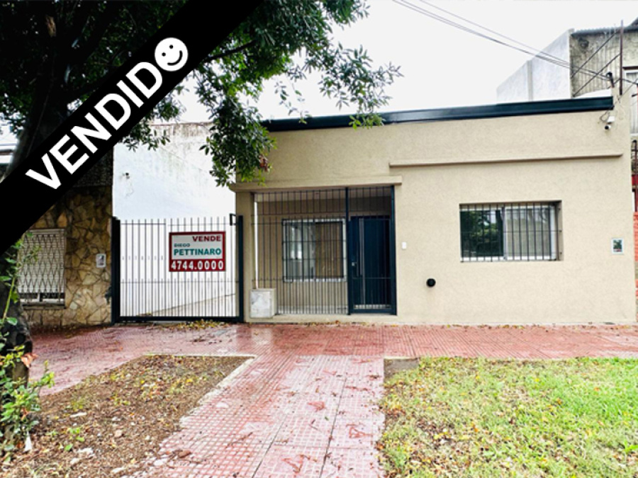 Carlos Casares 3400, 2 Habitaciones Habitaciones, ,2 BañoBaño,Casa,Venta,Carlos Casares 3400,1675