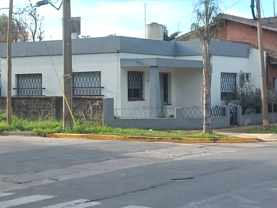 Malvinas Argentinas 2816, 2 Habitaciones Habitaciones, ,1 BañoBaño,Casa,Venta,Malvinas Argentinas 2816,1720