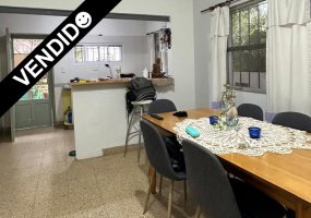 Moreno 3068, 3 Habitaciones Habitaciones, ,2 BañoBaño,PH,Venta,Moreno 3068,1732