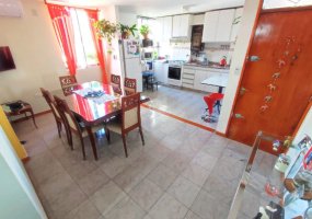 Alsina 600, 2 Habitaciones Habitaciones, ,1 BañoBaño,Departamento,Venta,Alsina 600,1749