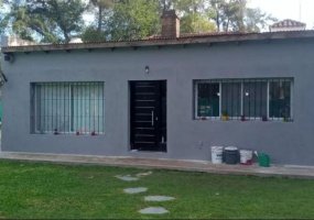 Juan Ramón Giménez 3100, 2 Habitaciones Habitaciones, ,2 BañoBaño,Casa,Venta,Juan Ramón Giménez 3100,1751