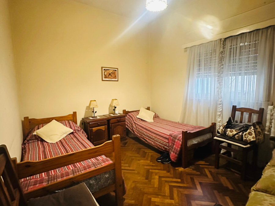 Patricias Argentinas 2675, 4 Habitaciones Habitaciones, ,2 BañoBaño,Destacada,Venta,Patricias Argentinas 2675,1787