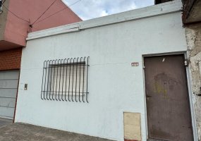 Ex. Combatiente Reguera 2575, 1 Dormitorio Habitaciones, ,1 BañoBaño,PH,Venta,Ex. Combatiente Reguera 2575,1833