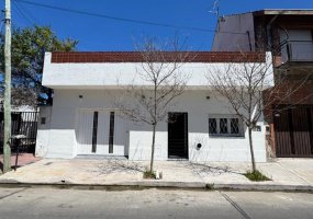 French 2019, 3 Habitaciones Habitaciones, ,1 BañoBaño,PH,Venta,French 2019,1877