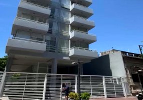Santa Marina 1352, 2 Habitaciones Habitaciones, ,1 BañoBaño,Departamento,Venta, Santa Marina 1352,1894